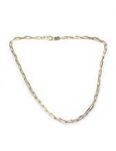 Zuri Choker